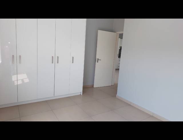 2 BEDROOM APARTMENT RENTED IN NORTH RIDING